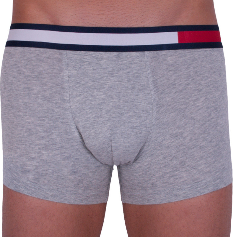 Pánské boxerky Tommy Hilfiger šedé (UM0UM01370 004) S Možnost vrácení zboží do 120 dnů!
