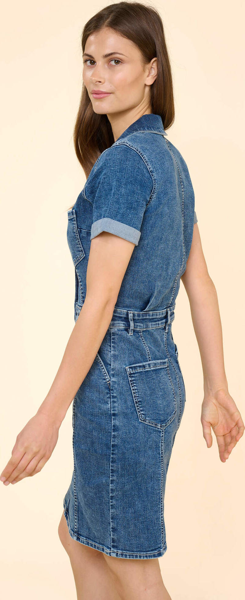 Přiléhavé šaty z denimu ORSAY