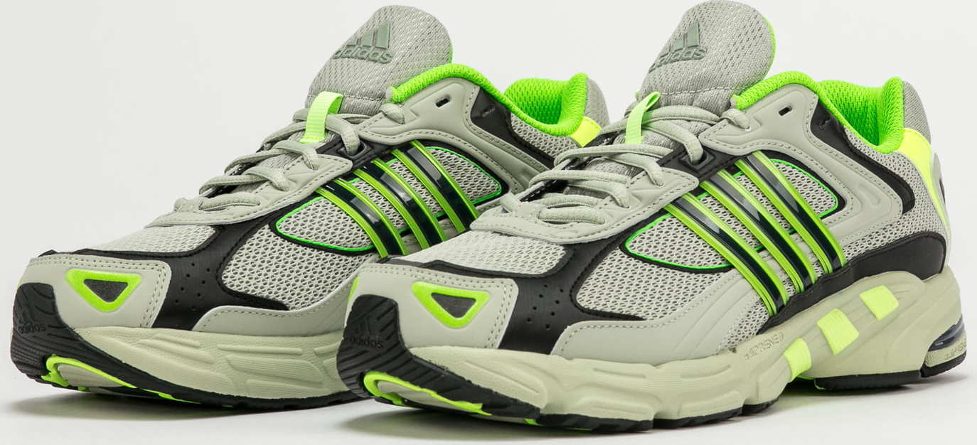 adidas Originals Response CL halgrn / cblack / sgreen EUR 46 2/3