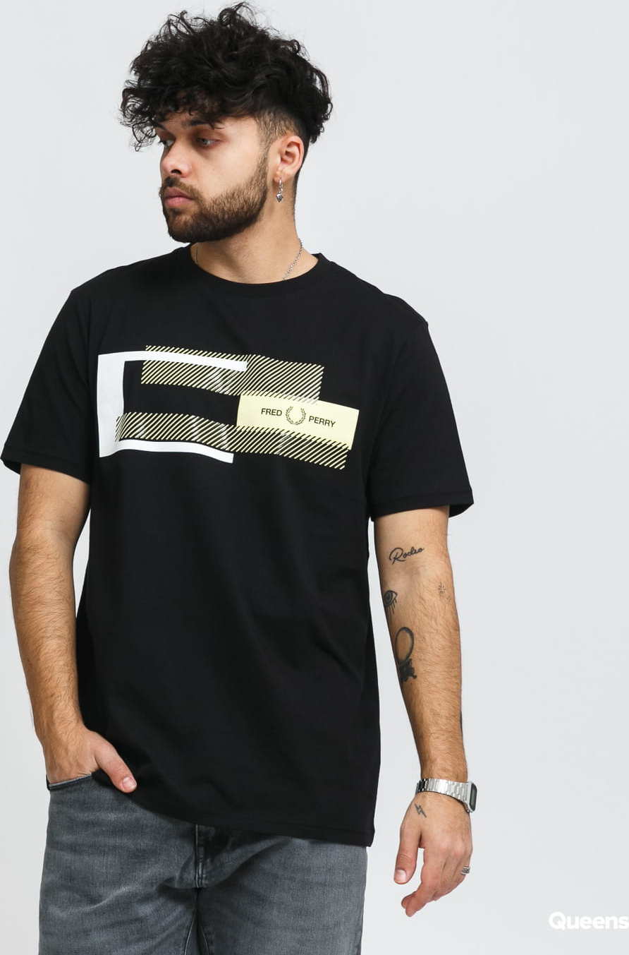 FRED PERRY Mixed Graphic Tee černé XL