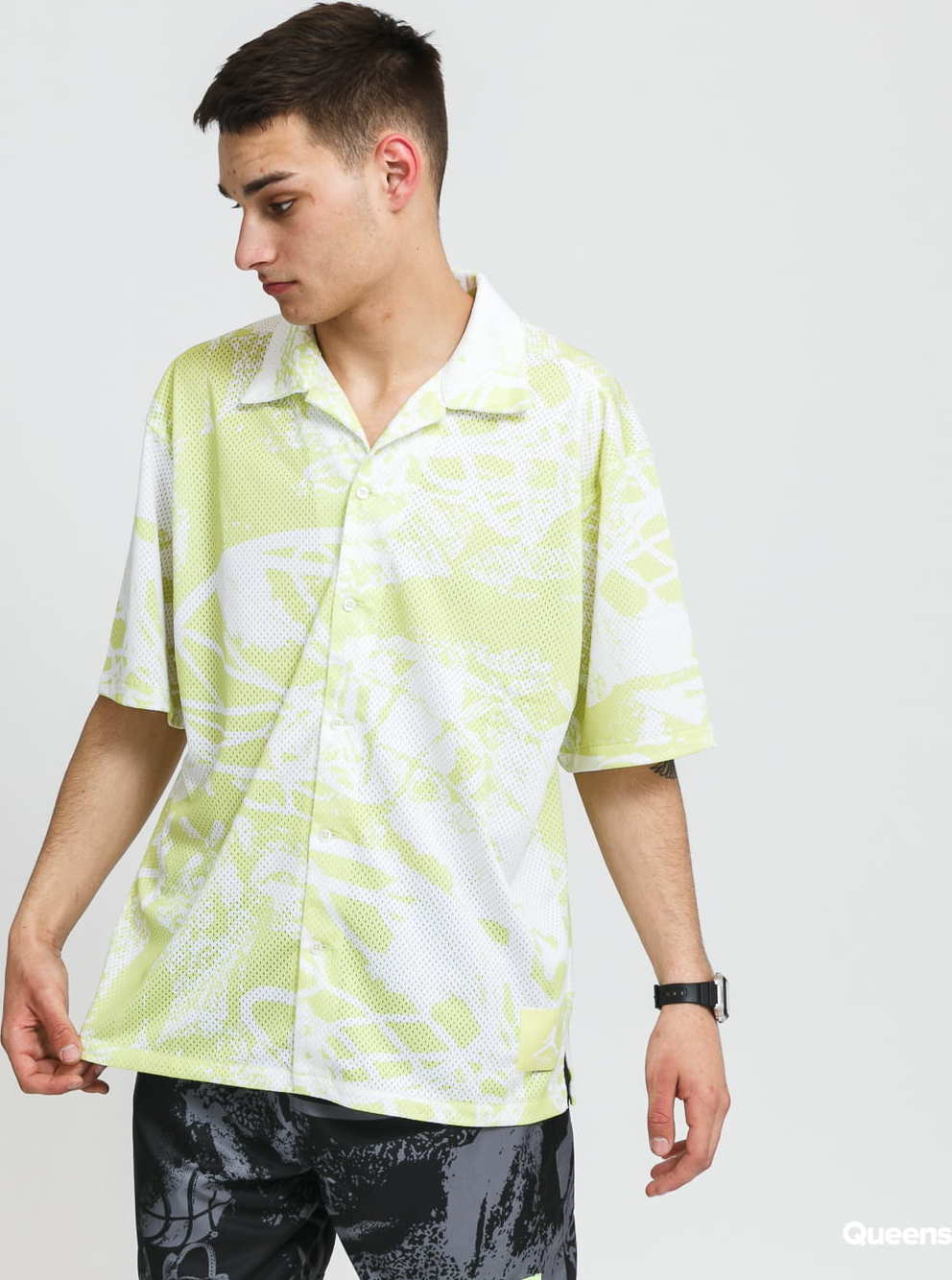 Jordan M J Flight AOP SS Button Down bílá / limetková XL