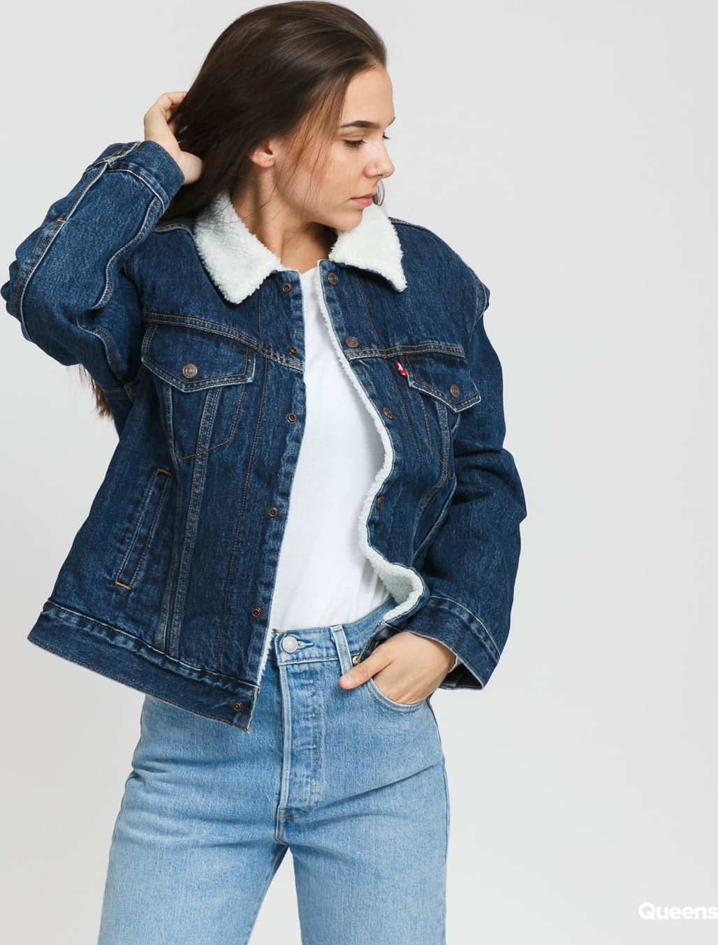 Levi's ® W Ex Boyfriend Sherpa Trucker rough and tumble L