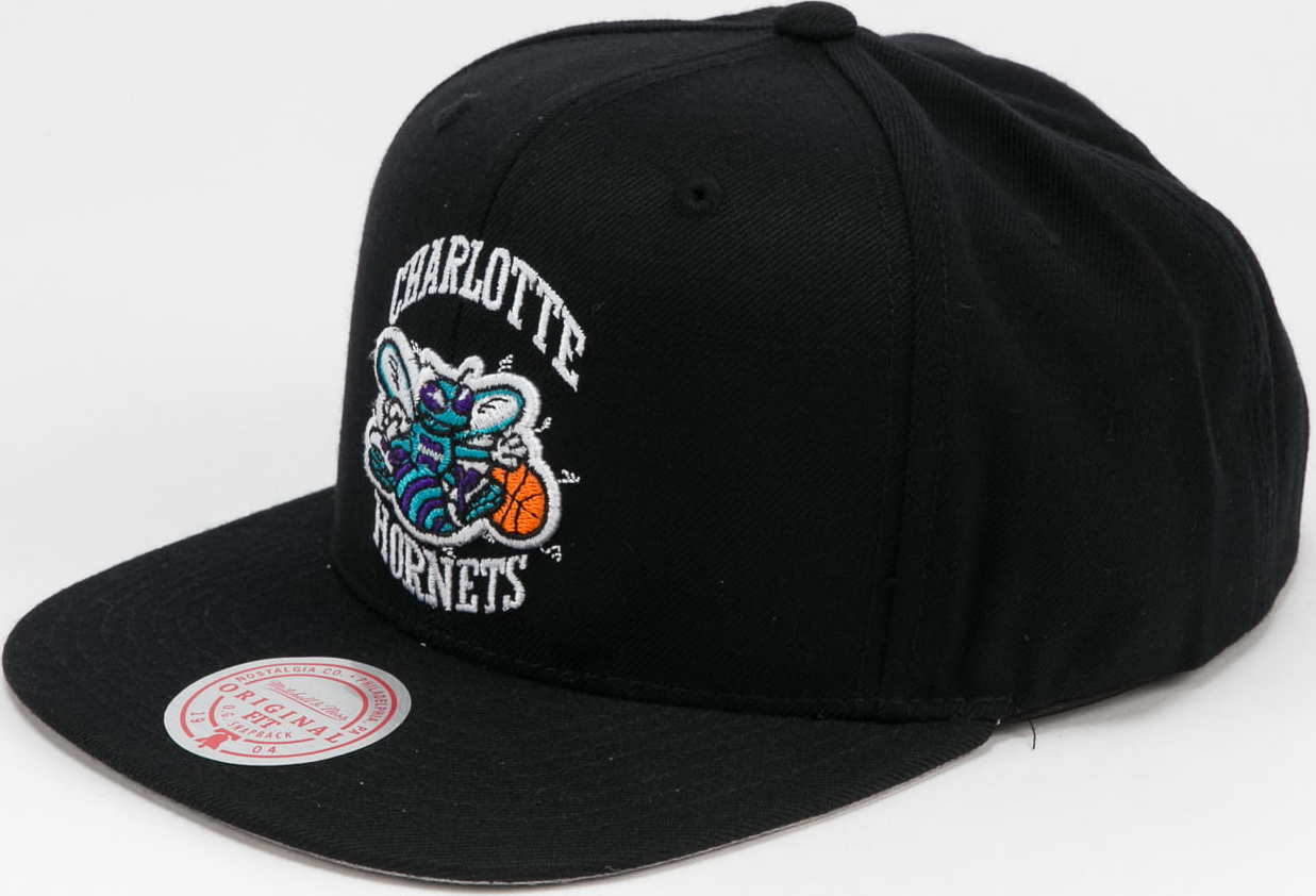 Mitchell & Ness Wool Solid Snapback Charlotte Hornets černá / šedá